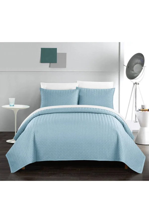 King Platt Geometric Chevron Quilt Set - Blue