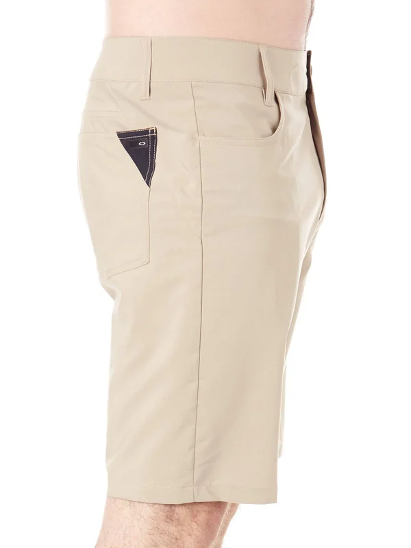 Oakley Men's Base Line Hybrid 21 Shorts - Khaki, 34/00