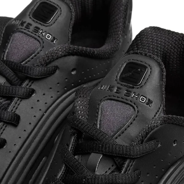 Nike Shox R4 Black