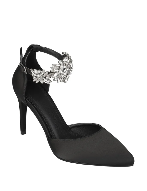 Journee Collection - Loxley Black, 6, Women's Shoes