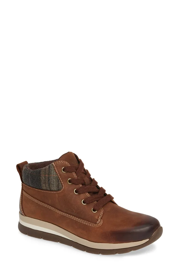 Bionica Tuscon 9.5 Women's Brown