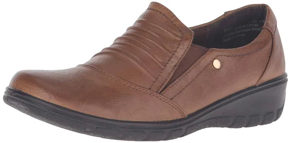 Easy Street Proctor - Womens 8 Tan Slip on W