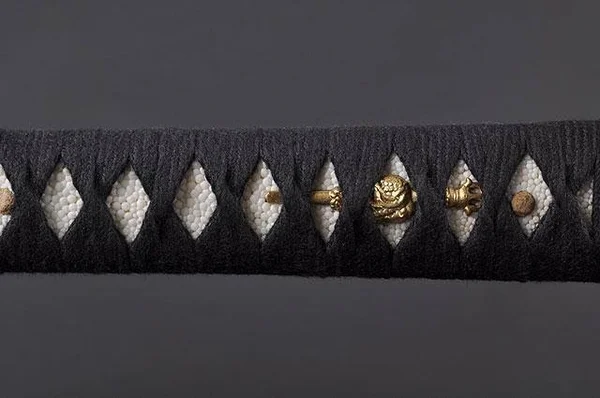 Handmade Sword - Fully Functional Samurai Katana Sword, 1045 Carbon Steel, Hand Forged Clay Tempered, Full Tang, Sharp, Tomoe Cr