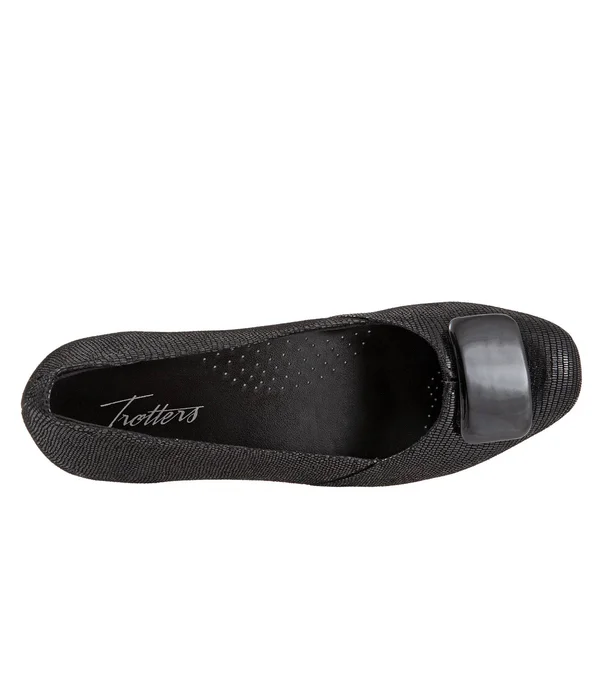 Trotters Delse Pumps - Women's, Black Lizard, Size: 6.5