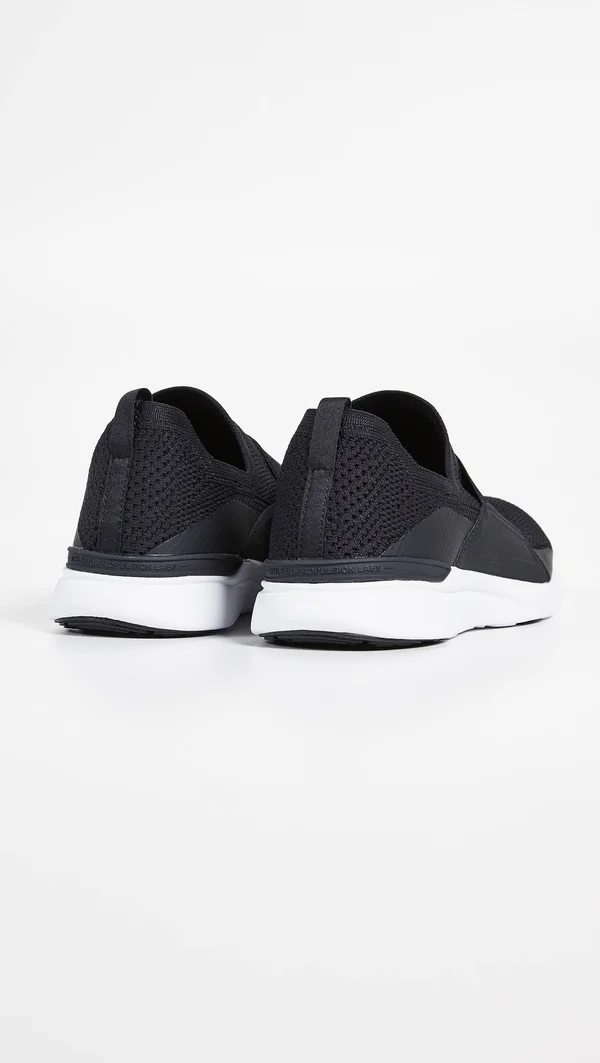 APL Men's TechLoom Bliss Black/White Shoes in Size 9 - Athletic Propulsion Labs
