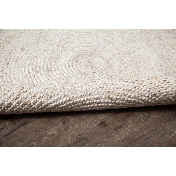 Anji Mountain 6& Round Hummingbird Rug