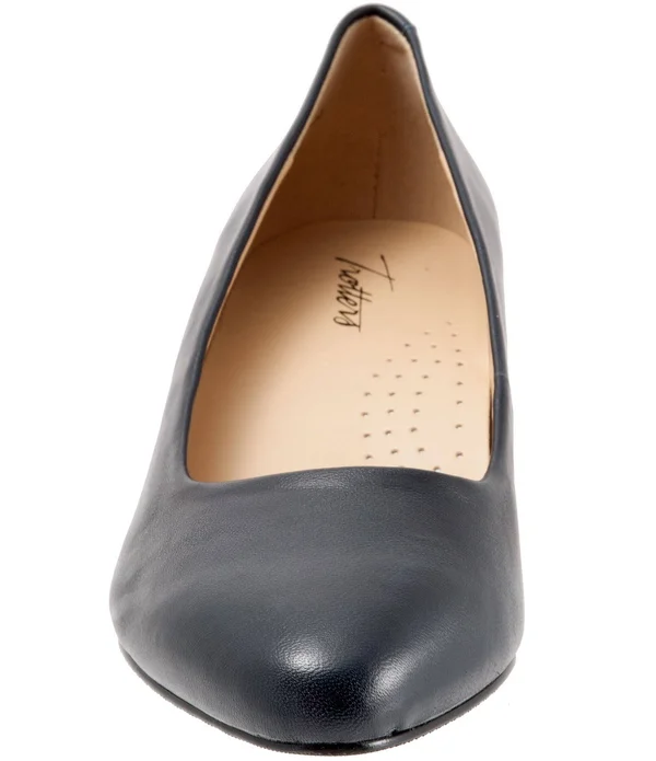 Trotters Kiera Pumps - Women's, Navy, Size: 8
