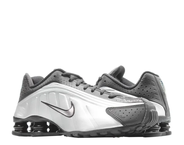 Nike Men's Shox R4 Shoes - Black