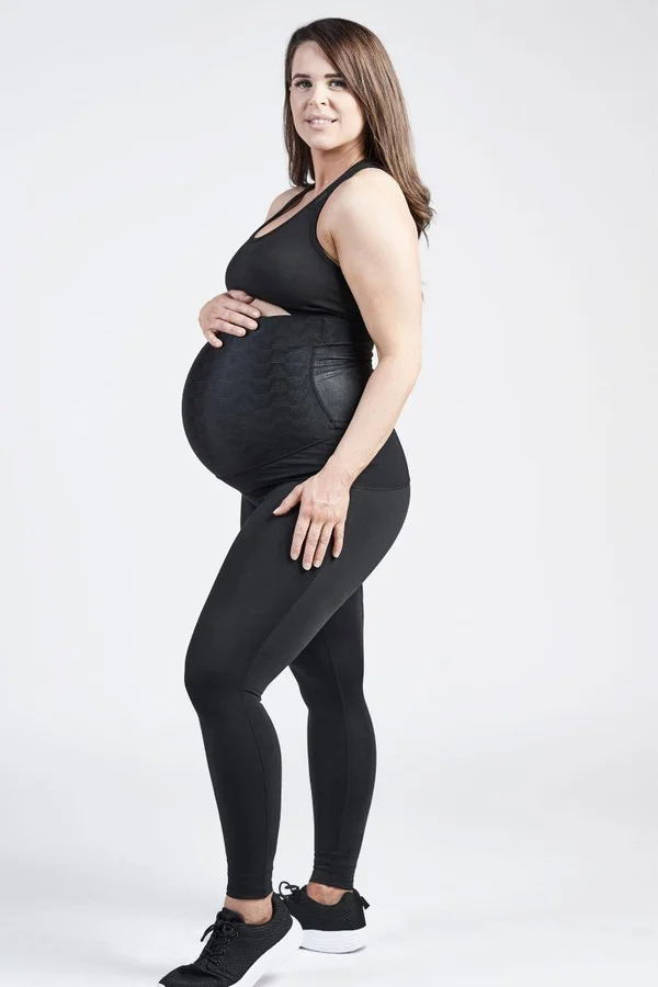SRC Pregnancy Legging Over The Bump