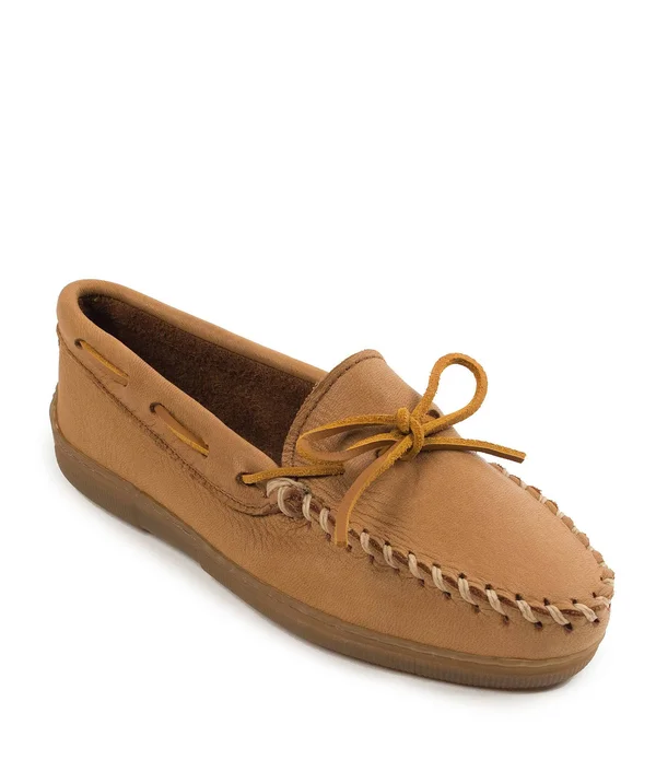 Minnetonka Moosehide Classic 5.5 Women's Natural