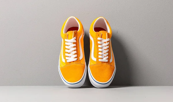 Vans Old Skool (Zinnia/True White)