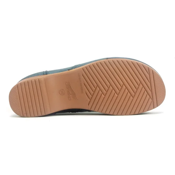 Dansko Women's Barbara Burnished Nubuck Bootie - Wine Size 39