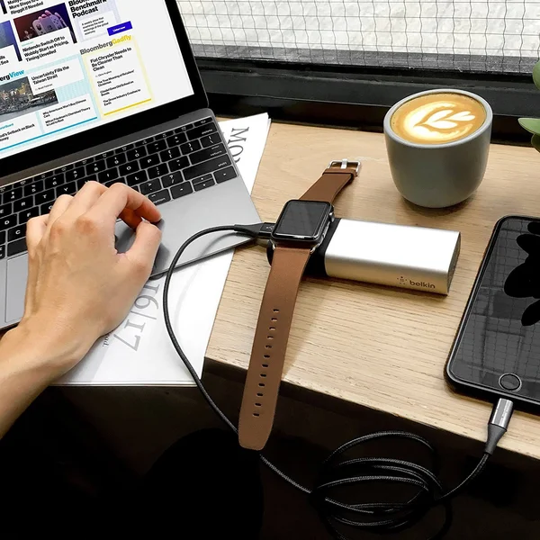 Belkin Valet Charger Power Pack 6700 mAh for Apple Watch + iPhone