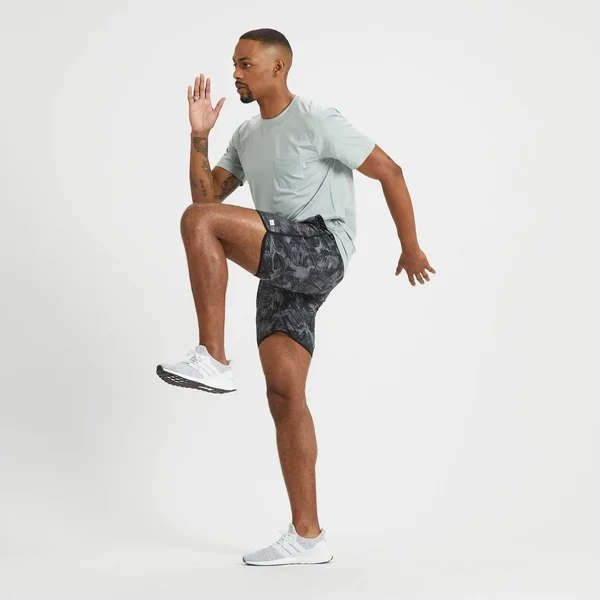 Vuori Men's Banks Short - Medium, Black Scribble