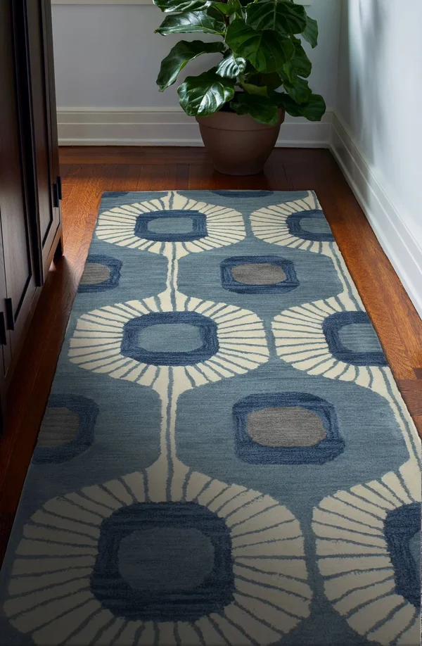 Bashian Chelsea ST103 Runner Rug - 2&6x22 x 8& - Light Blue