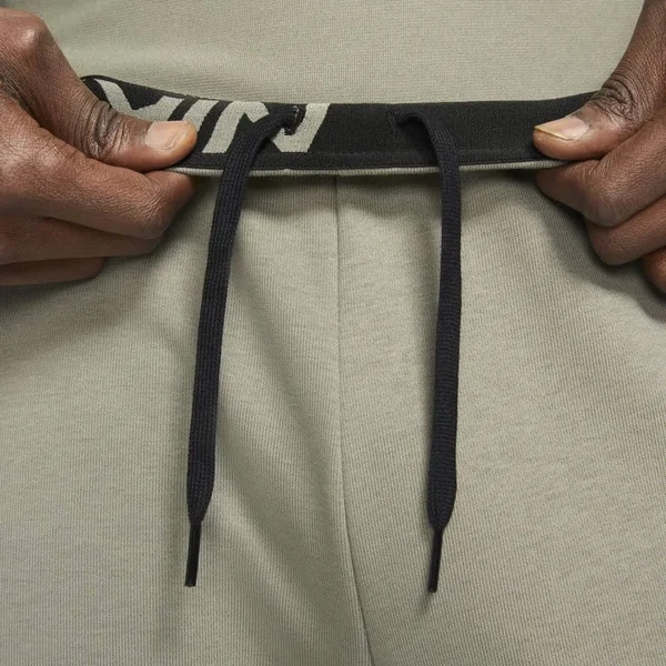 Nike Dri-Fit Men's Tapered Training Pants