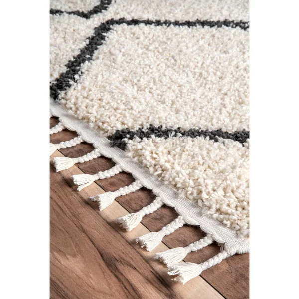 nuLOOM Michelle Diamond Trellis Shag Area Rug, 10& x 14&, Off-White