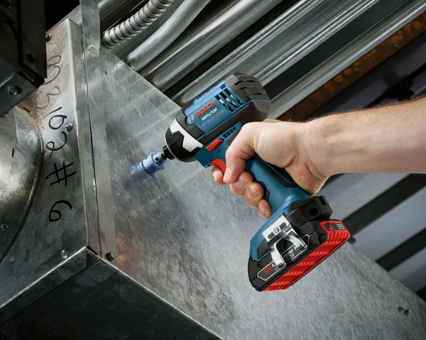 Bosch Clpk26-181 18V 2-Tool Combo Kit - 1/2x22 Compact Drill, Driver