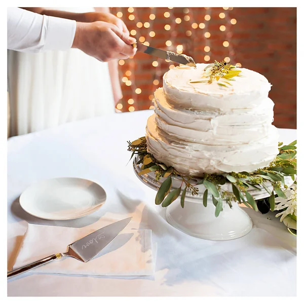 Golden Love Cake Serving Set