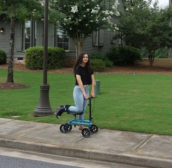 KneeRover Economy Knee Scooter Steerable Knee Walker Crutch Alternative with Dual Braking System in Metallic Blue