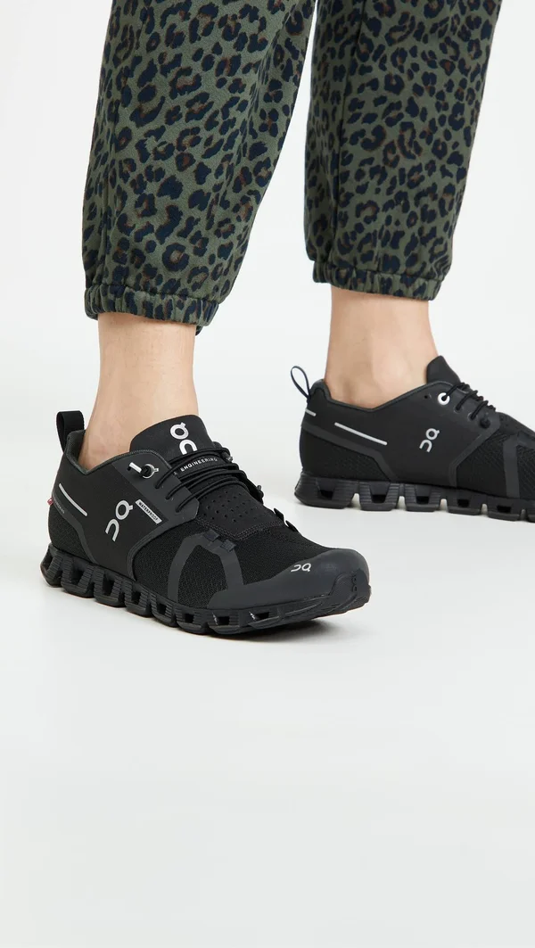 ON-CLOUD WATERPROOF-WOMEN Black/Lunar - 7