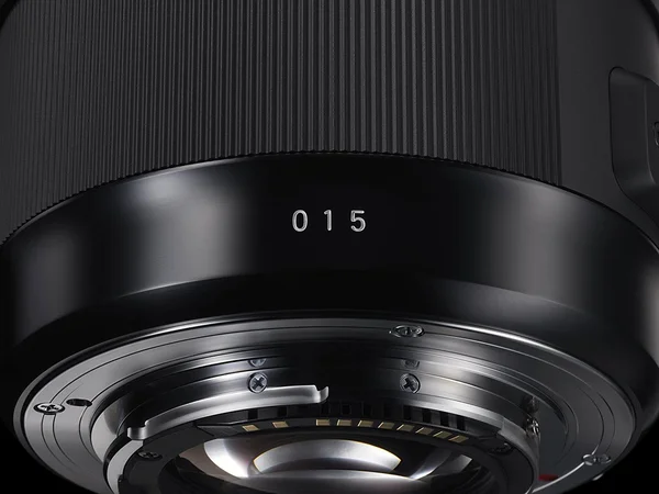 Sigma 24mm f/1.4 DG HSM Art Lens for Canon