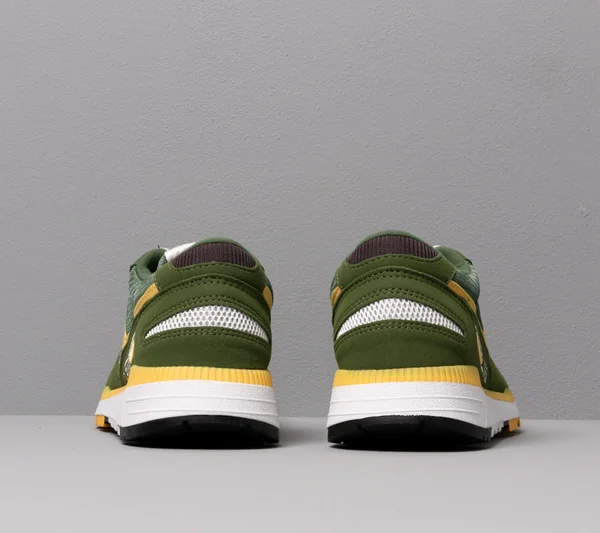 Saucony Azura (Green, Yellow)