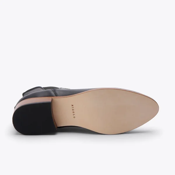 Nisolo Chelsea Boot - Women's Black - 7.5