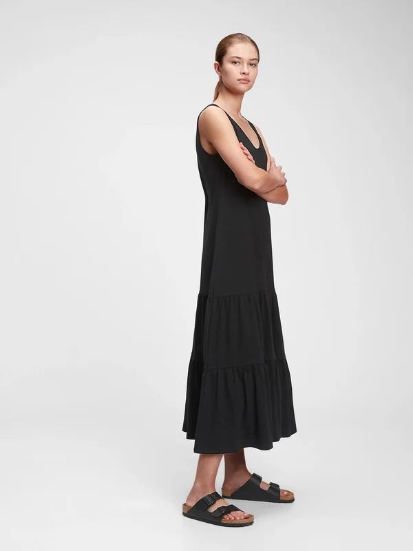 Gap Women's Sleeveless Tiered Maxi Dress True Black Size S