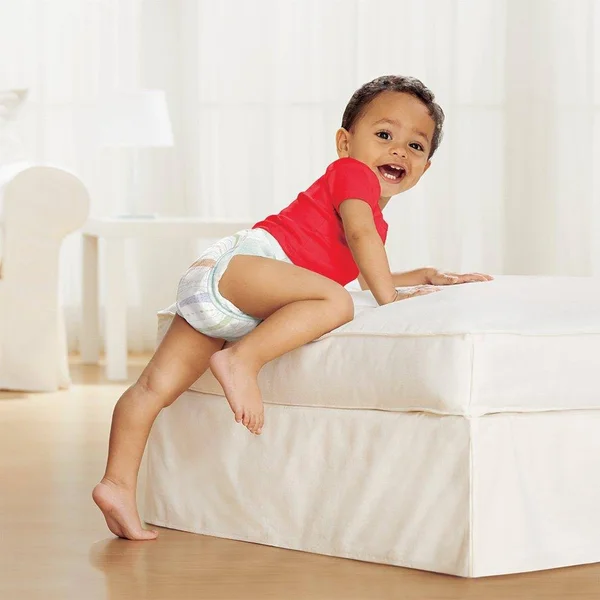 Huggies Little Movers Diapers Size 6 - 112 ct