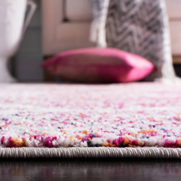 Safavieh Area Rug, Madison, Cream, Fuchsia, 8& x 10&