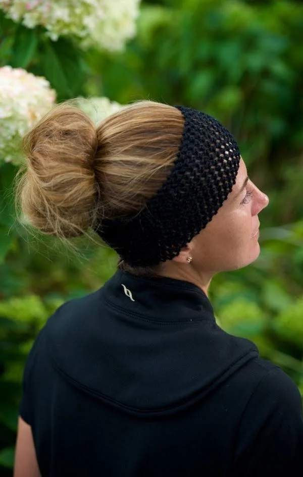 Back on Track Neck Therapy Brace with Hook & Loop Closure - Unisex, S, Black
