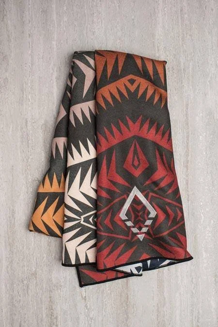 Nomadix Cayambe Earth Towel