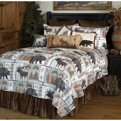 Loera Cabin Reversible Quilt Set Millwood Pines Size: King Quilt + 2 Shams