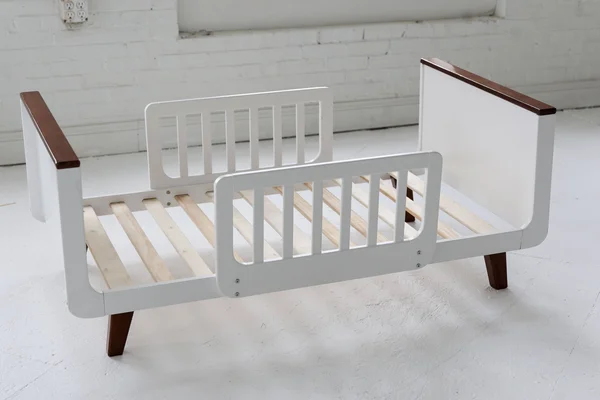 Mod Toddler Bed Espresso with White