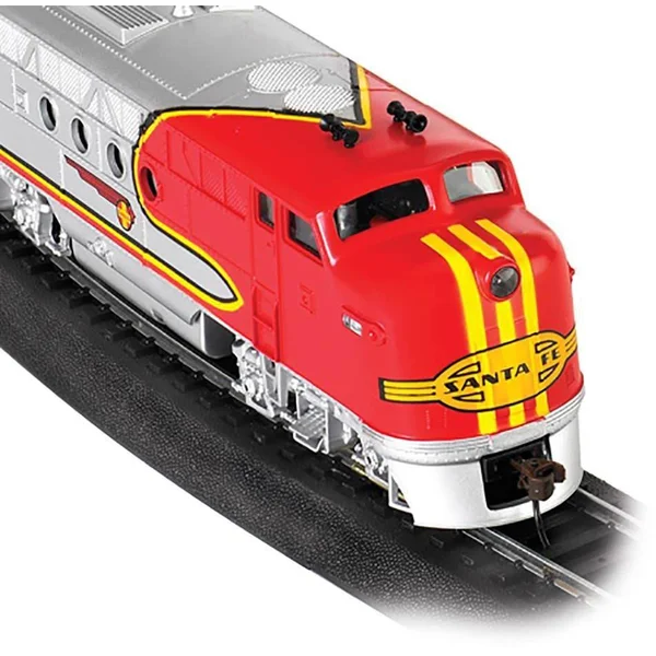 Bachmann Santa Fe Flyer Train Set - HO Scale