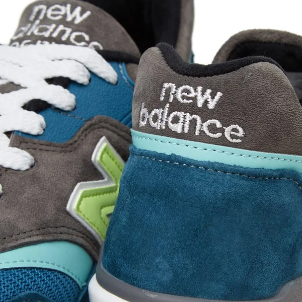 New Balance Men's 997 Made in USA Low-top Sneakers - Blue