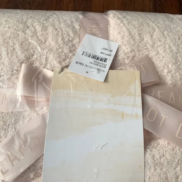 Barefoot Dreams Bedding, Barefoot Dreams CozyChic Blanket, Color: Pink/White, Size: Os, Maemei82&s Closet