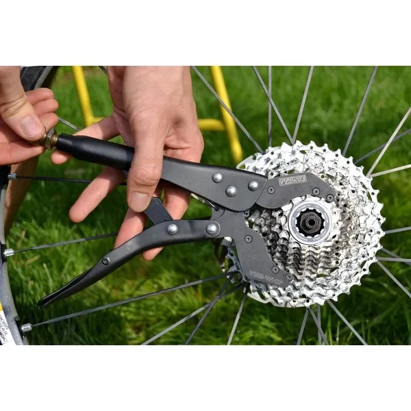 Pedro&s Vise Whip Wrench