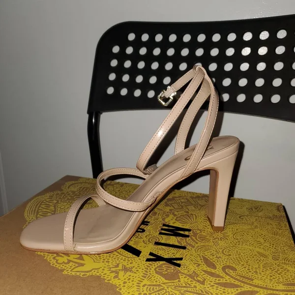 Mix NO. 6 Shoes, Nude Heels, Color: Cream, Size: 6.5, Cupcakesgigi&s Closet
