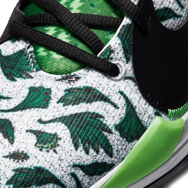 Nike Zoom Freak 2 &Naija& Shoes - Size 8