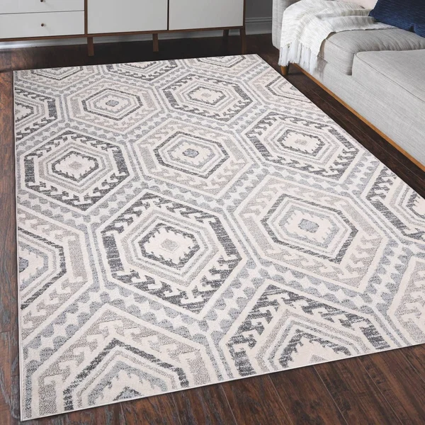Venice Gray/Cream Transitional Polypropylene Area Rug - 5'2'' x 7'5''