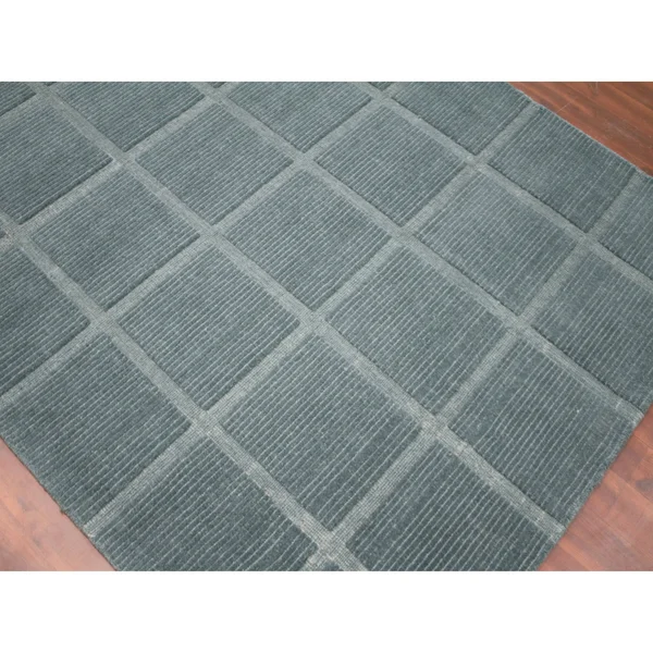 Marinda Hand-Woven Wool Area Rug - 8x10 - Blue