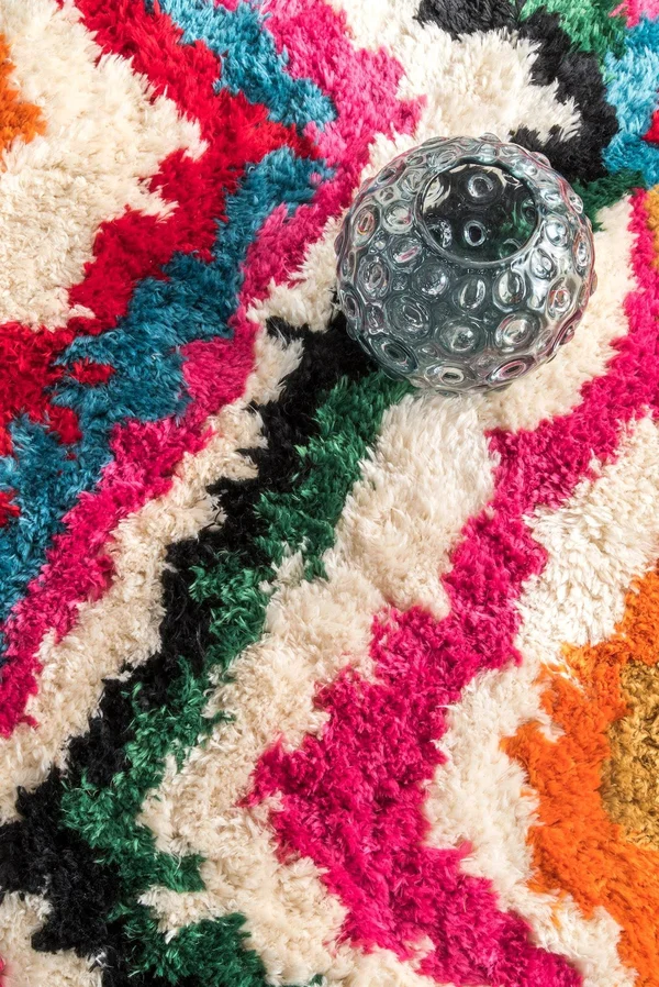 nuLOOM Carnival Abbey Shaggy Multi 4& x 6& Area Rug