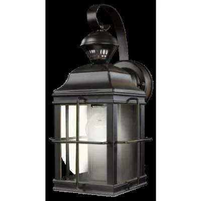 Heath Zenith Hz-4144-bk Motion Sensor Light, 120 Volts, 100 Watts