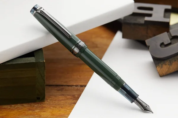 Sailor Pro Gear Slim Fountain Pen - Stealth Green - Medium