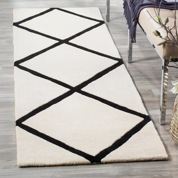Safavieh 6& x 9& Chatham CHT720D Dark Grey, Ivory Rug