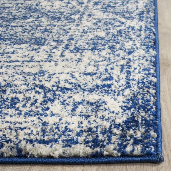 Evoke Rug Navy Ivory 2&2x22x9& Safavieh