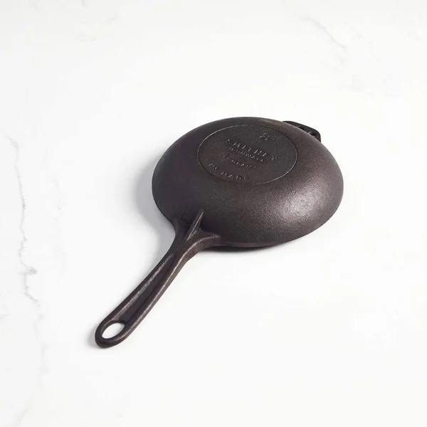 Smithey NO. 8 Cast Iron Chef Skillet
