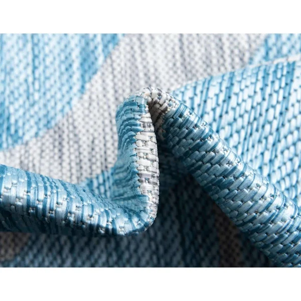 Unique Loom Outdoor Curl Rug, Light Gray (5& 0 x 8& 0)